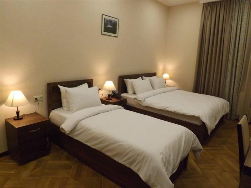Green Corner Hotel Tbilisi Exterior photo