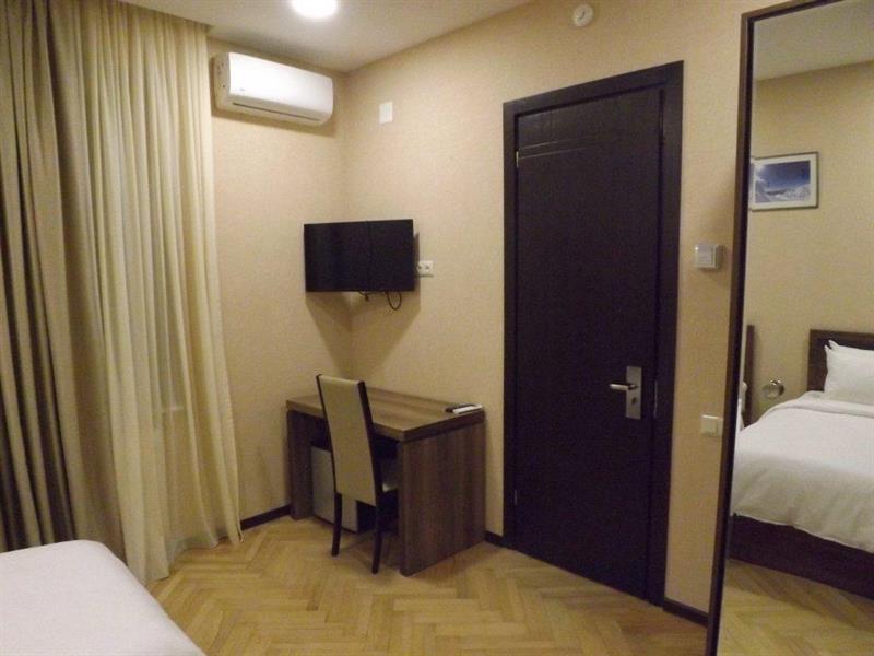 Green Corner Hotel Tbilisi Exterior photo